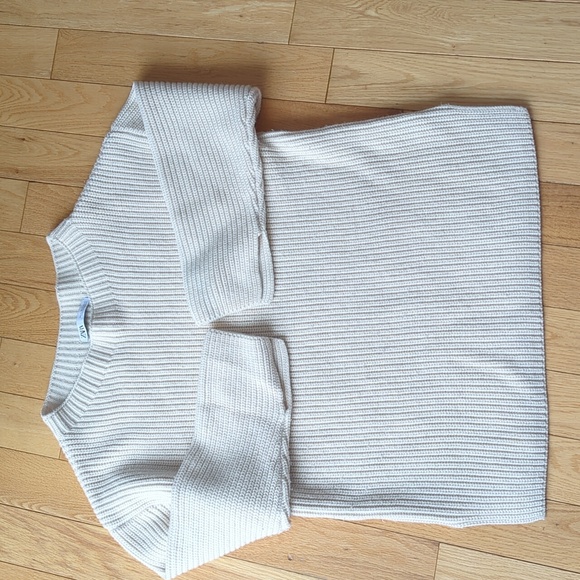 Zara Ribbed Cream Sweater - Picture 4 of 4